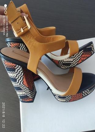 Босоножки  aldo рр. us 7.5\24 см3 фото