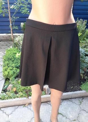 Стильная юбка трапеция со складкой от mango3 фото