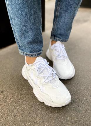 Женские стильные осенние кроссовки adidas ozweego white3 фото