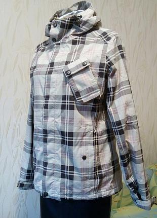 Фірмова куртка burton.