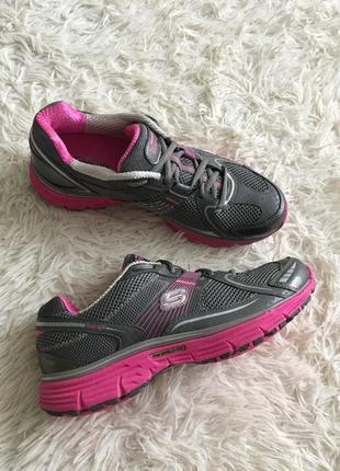 Кроссовки Нові шкіряні мешти skechers elite 36р (26 см)