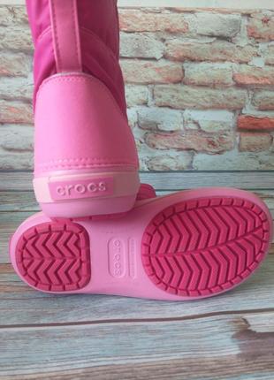 Дутики crocs snow boot 204660 j5 37-38 для девочек5 фото