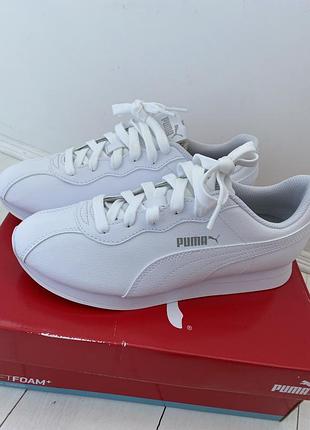 Оригінальні кросівки puma