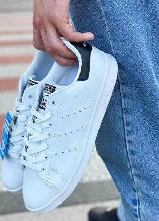 Топові чоловічі кросівки демісезонні adidas stan smith білі