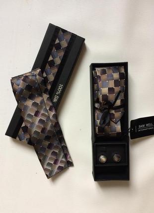 Шовкова вузька краватка в наборі із запонками, шпилькою для фіксації краватки і хустинка3 фото