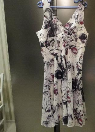 Великолепное шифоновое платье