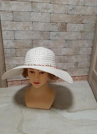 Капелюх з соломки
