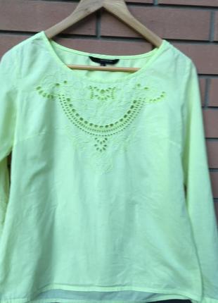 Летняя блуза  с вышивкой в стиле кроше.