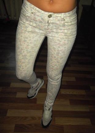 Классные штаны/джинсы miss denim