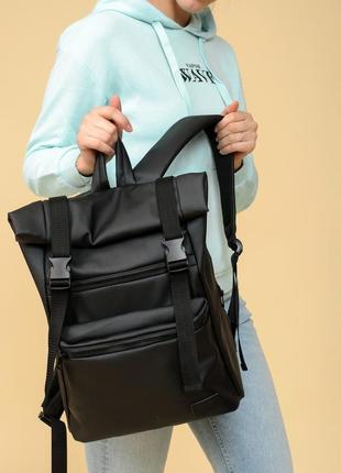 Мега стильний чорний місткий жіночий рюкзак рол топ