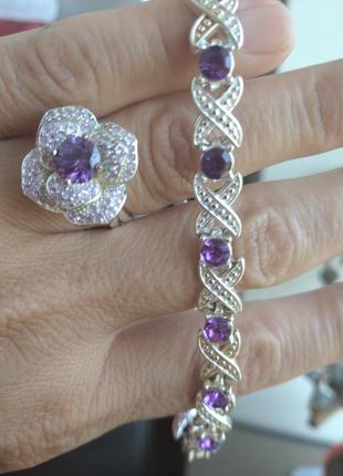 Красивое посребленное кольцо 18 размер и браслет к нему в подарок avon