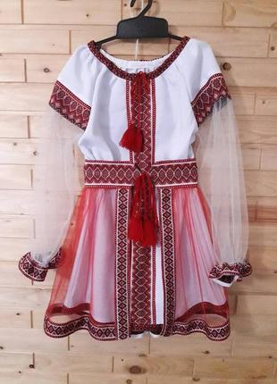 Украинский костюм вышиванка1 фото