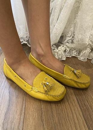 Нові мокасини , розмір: 37( 37,5) довжина устілки : 24,2