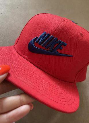 Новая кепка nike