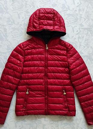 Легкая пуховая куртка - 90% пух, есть нюанс