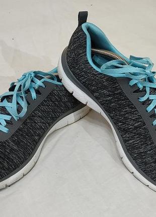 Кроссовки  skechers