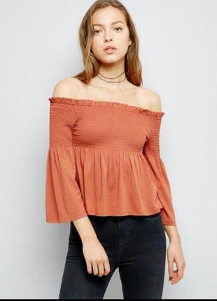 Продаю трикотажный топ new look
