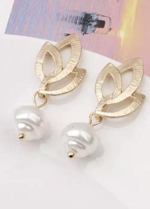 Стильные винтажные серьги с бусинами