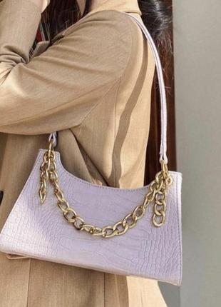 Сумка багет з золотим ланцюгом