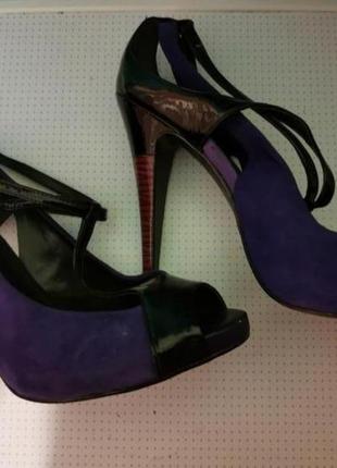 Босоніжки жіночі 39-40