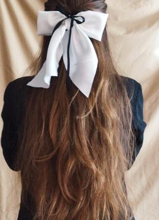 Атласый бант заколка