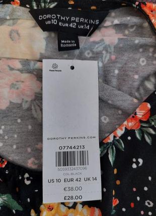 Платье бренда dorothy perkins7 фото