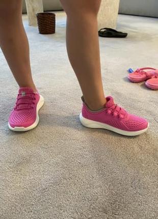 Крокс кроссовки crocs literide pacer kids child all-purpose shoes electric pink