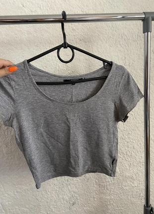 Серый топ