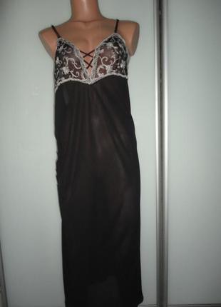 Нічна мереживна з відкритою спиною