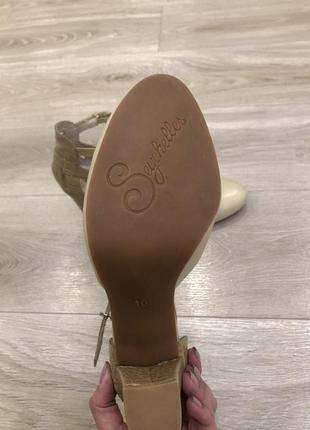 Туфли нюдовые, бежевые с перепонкой, в ретро стиле мэри джейн6 фото