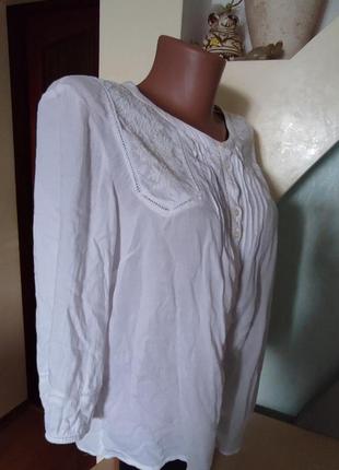 Самая тонкая белоснежная блузочка2 фото