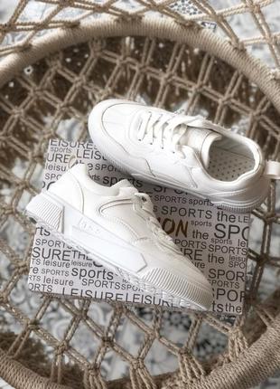 Sneakers white белые женские классические премиум кроссовки осень весна лето под известный бренд жіночі білі кросівки під відомий бренд