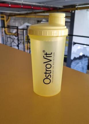 Шейкер бутылка для воды ostrovit