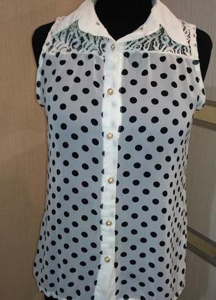 Блуза белая в черный горох без рукавов
