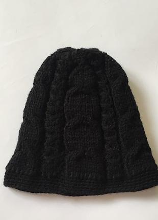 Шапка чорна в’язана