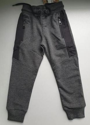 Якісні турецькі спортивні штани на резинці хлопчику