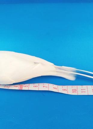 Декоративный свадебный голубь из перьев 15 см