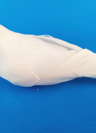 Декоративный свадебный голубь из перьев 15 см