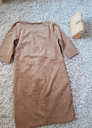 Стильное замшевое платье в песочном цвете ,с карманами, la ligna, p. 366 фото