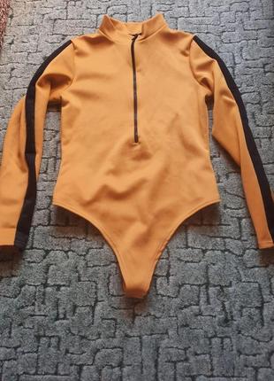 Мельчайшее боди с длинным рукавом желтого цвета