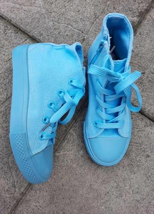 Высокие кеды 10