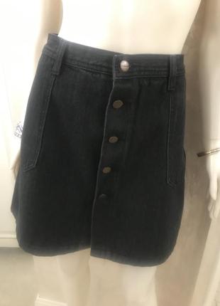 Стильна джинсова спідниця на гудзиках сірого кольору shein