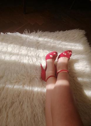 Tosca blu оригинал красные замшевые босоножки