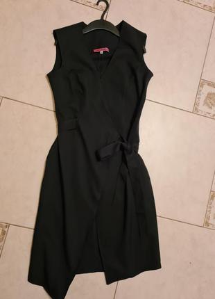 Идеальное чёрное платье