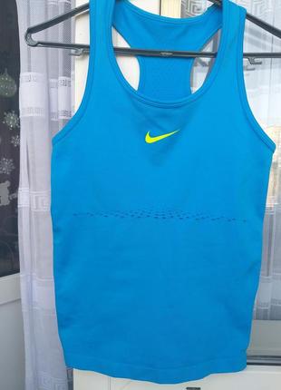 Nike pro fitted tank
🔥оригинал спортивная майка/топ для активных занятий спортом