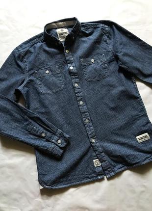 Джинсовая рубашка в мелкий горошек