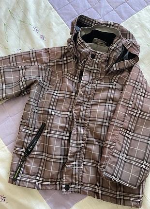 Легкая ветровка