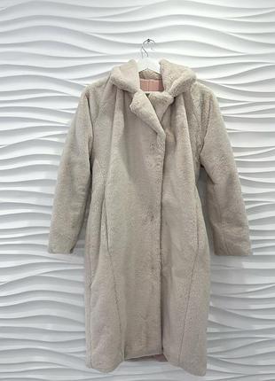 Очень тёплая шубка размер s
