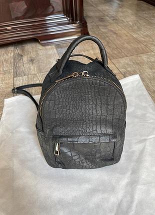 Кожаный рюкзак genuine leather borse in pelle