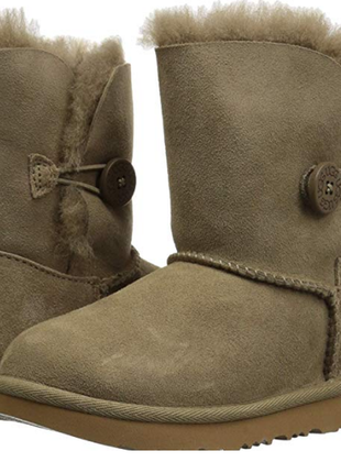 Дитячі оригінальні чобітки ugg bailey button classic boot